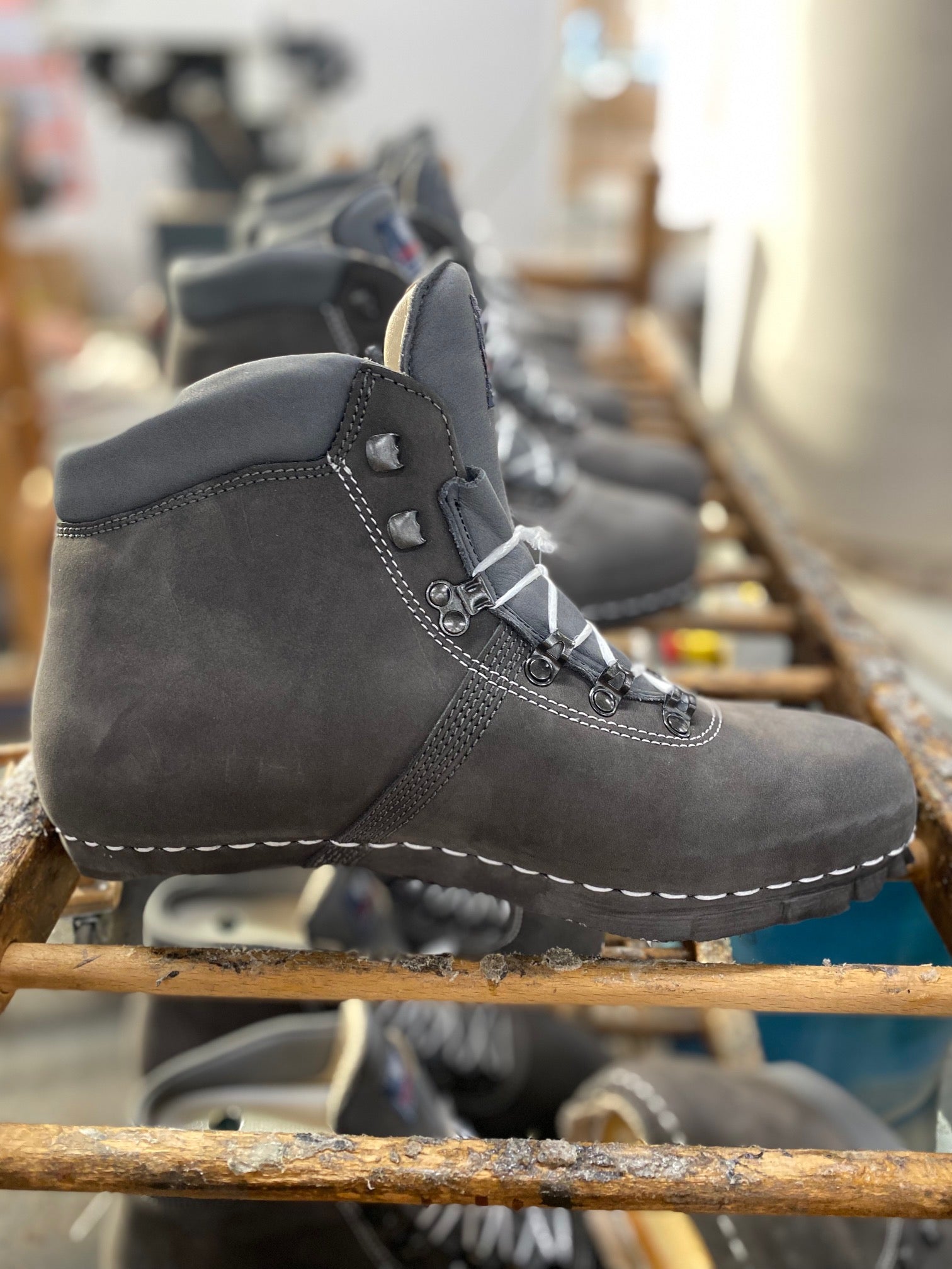 The Ultralight – Limmer Boots
